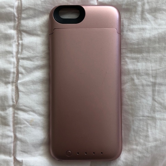Accessories - mophie rose gold phone case